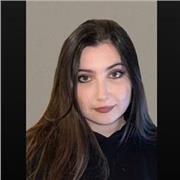 Soy una estudiante de tercero de biomedicina dispuesta a dar clases a niños pequeños que lo necesiten.